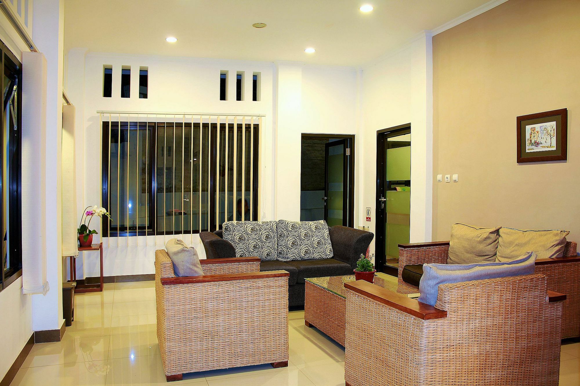 Zen Rooms Dumeling Bogor Exterior foto